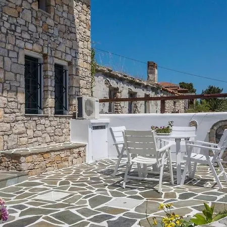 Casa Milos Alonissos فيلة *